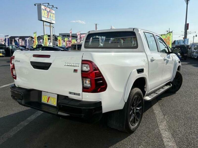 HILUX