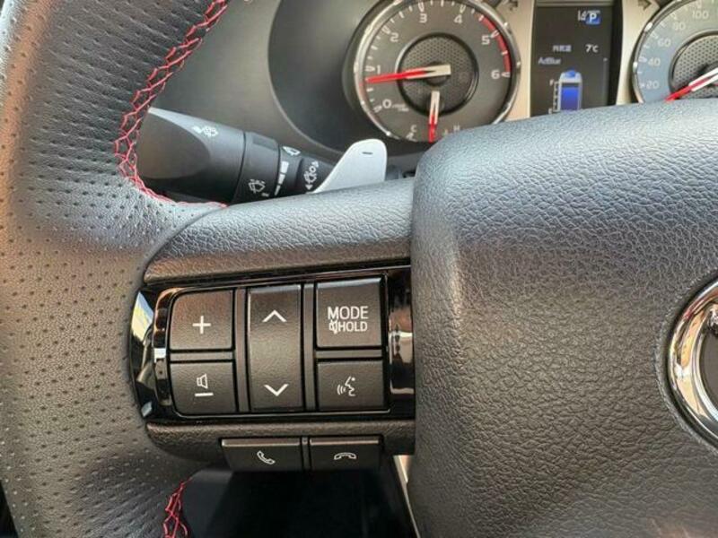 HILUX