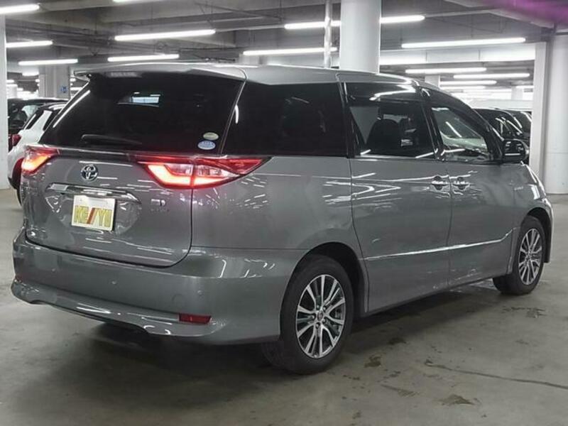 ESTIMA HYBRID