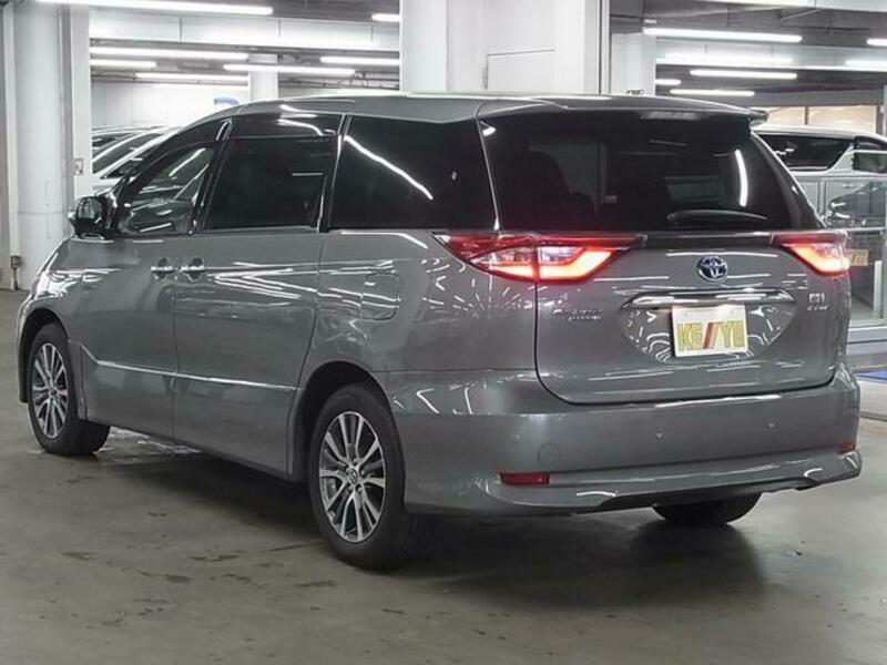 ESTIMA HYBRID