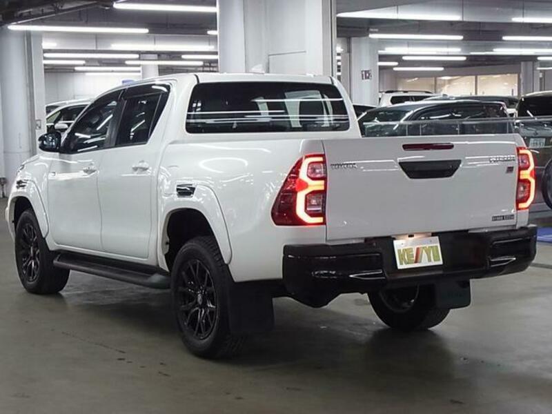 HILUX