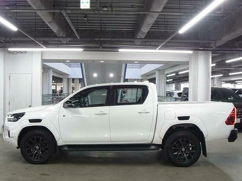 HILUX