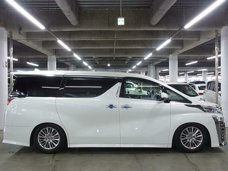 VELLFIRE