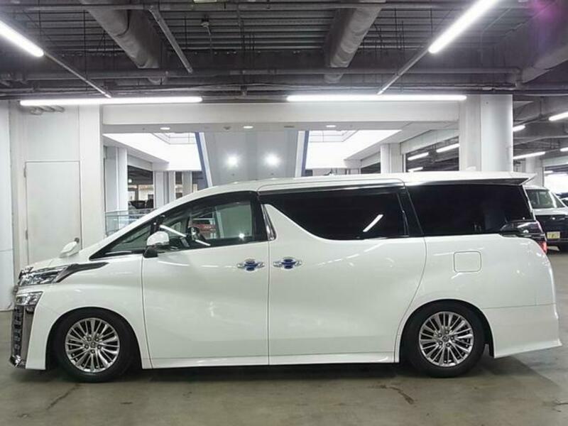 VELLFIRE