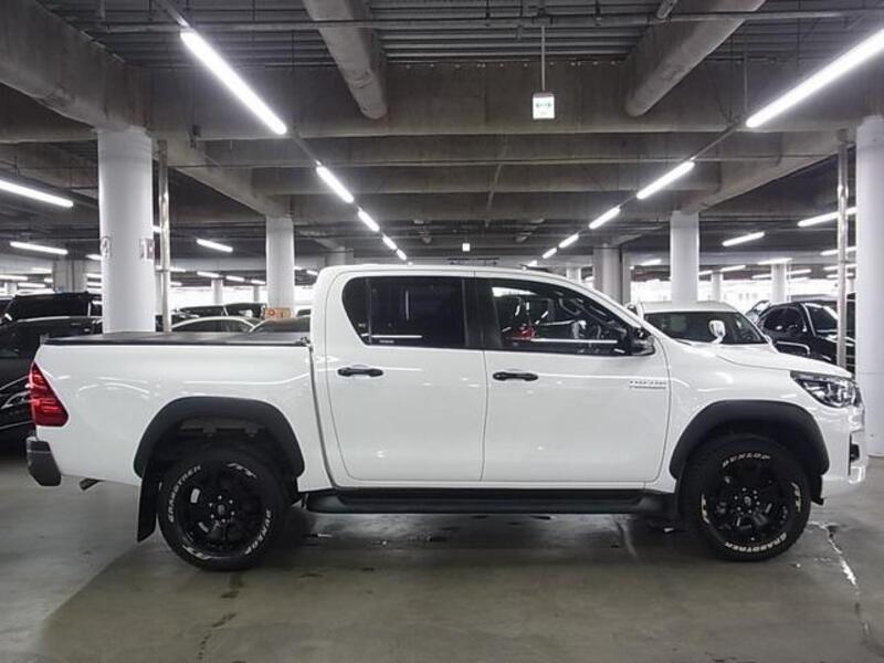 HILUX