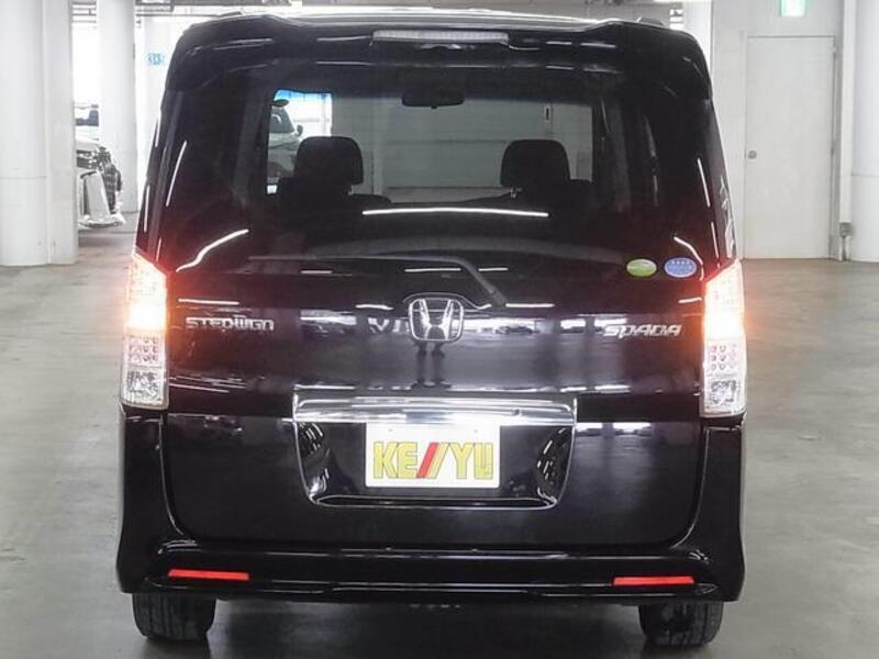 STEPWAGON SPADA