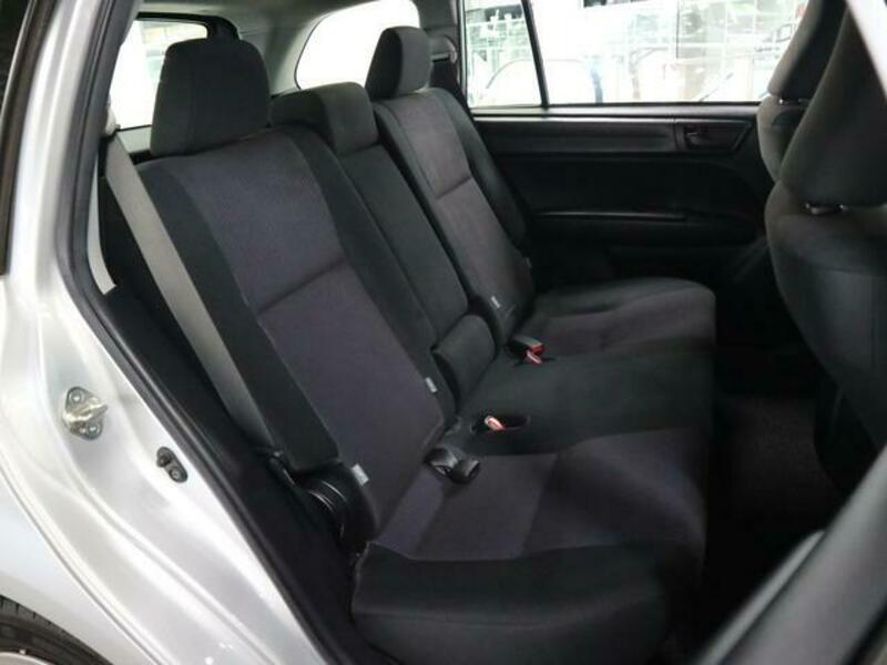 COROLLA FIELDER