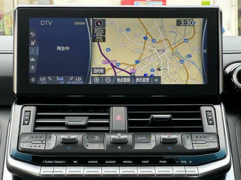 LAND CRUISER