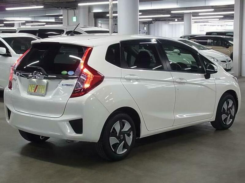 FIT HYBRID