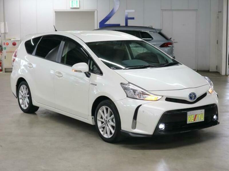 PRIUS ALPHA