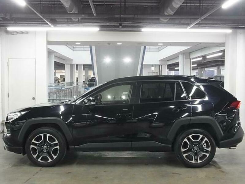RAV4