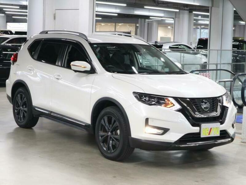X-TRAIL