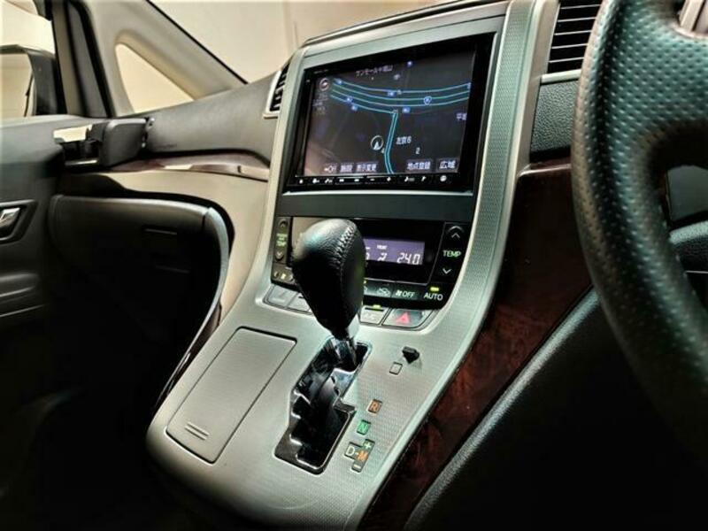 ALPHARD-11