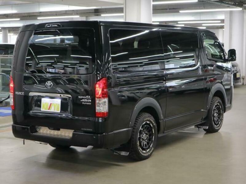 HIACE VAN