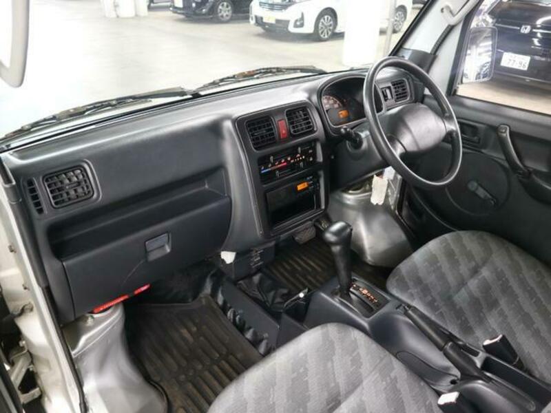 CARRY TRUCK