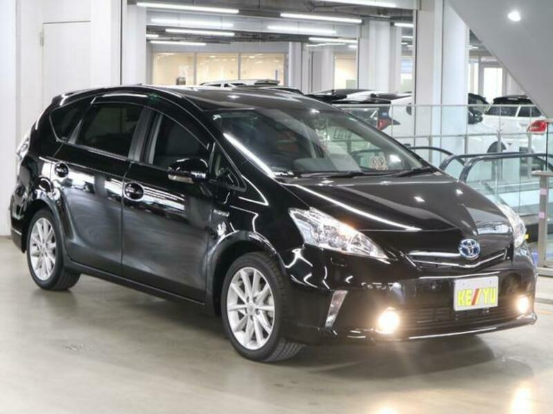 PRIUS ALPHA