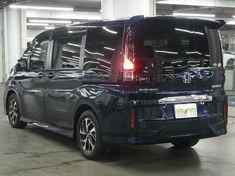 STEPWAGON SPADA