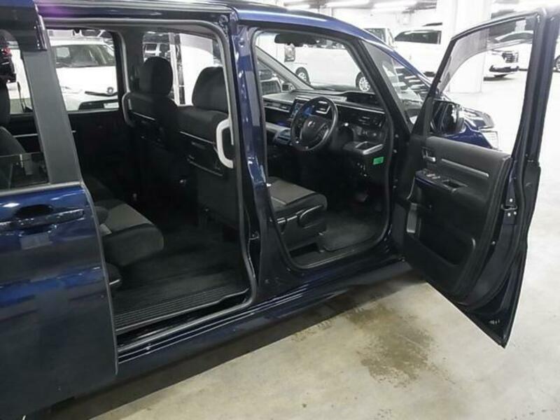 STEPWAGON SPADA