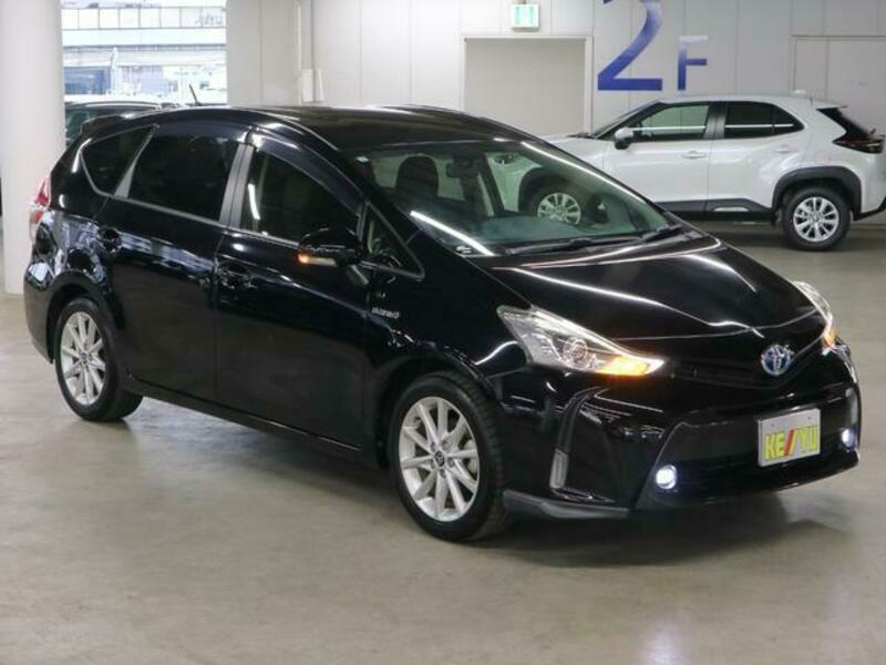 PRIUS ALPHA