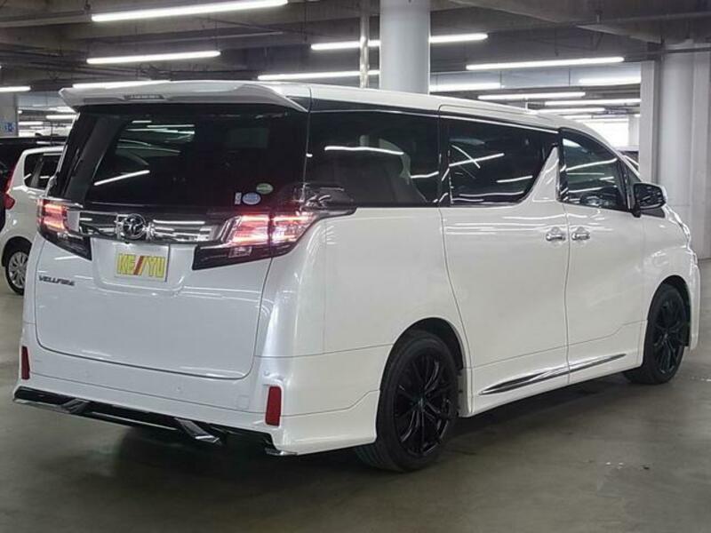 VELLFIRE