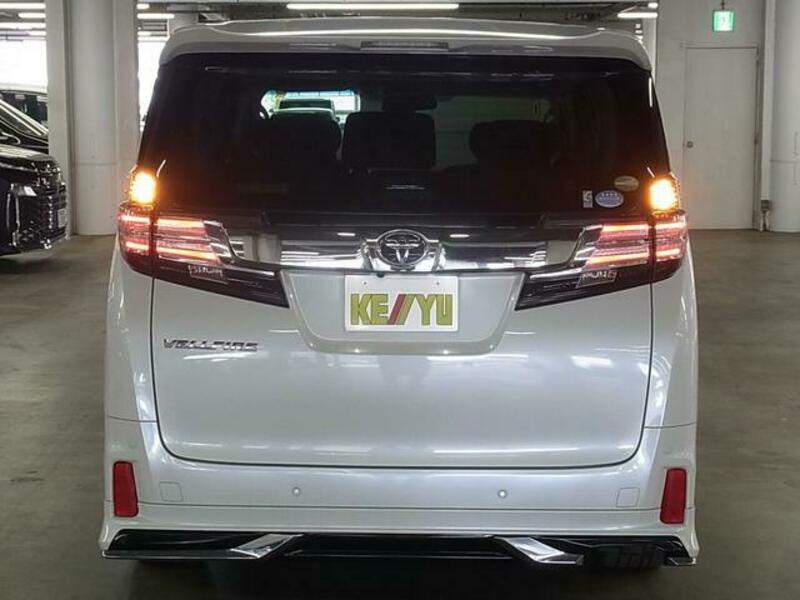 VELLFIRE