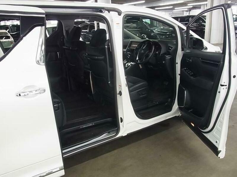 VELLFIRE