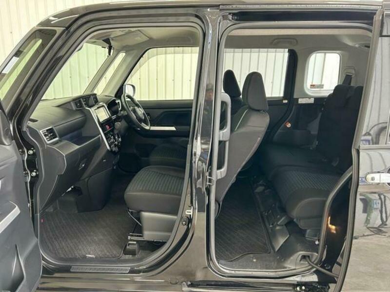 ROOMY
