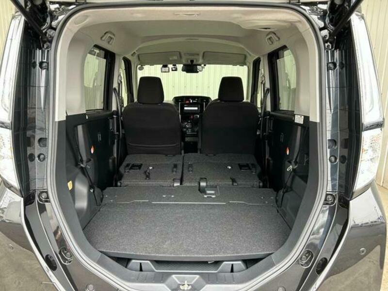 ROOMY
