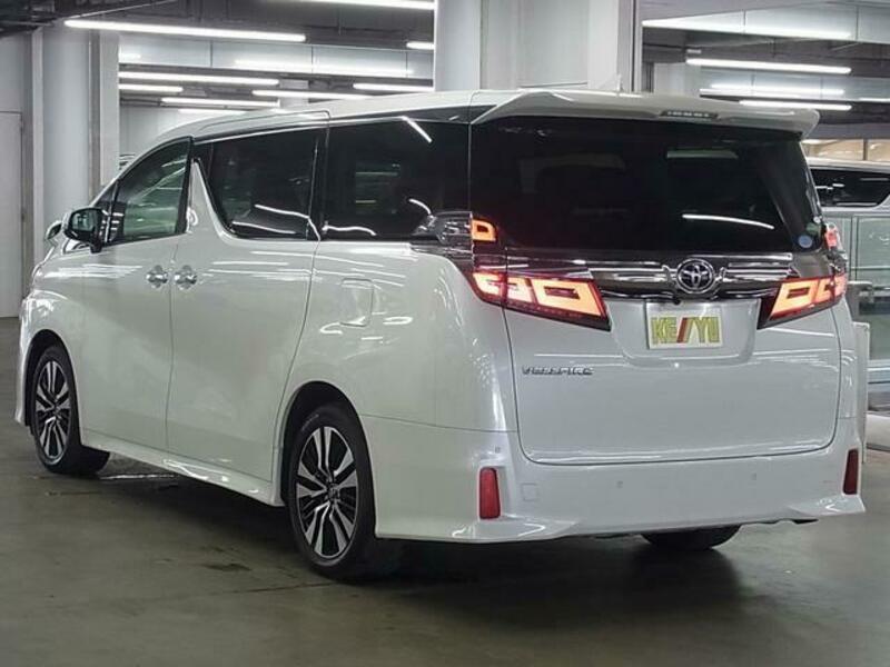 VELLFIRE