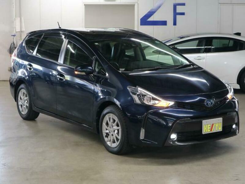 PRIUS ALPHA