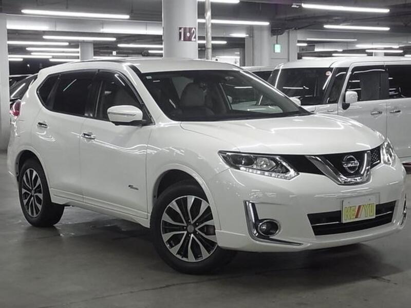 X-TRAIL