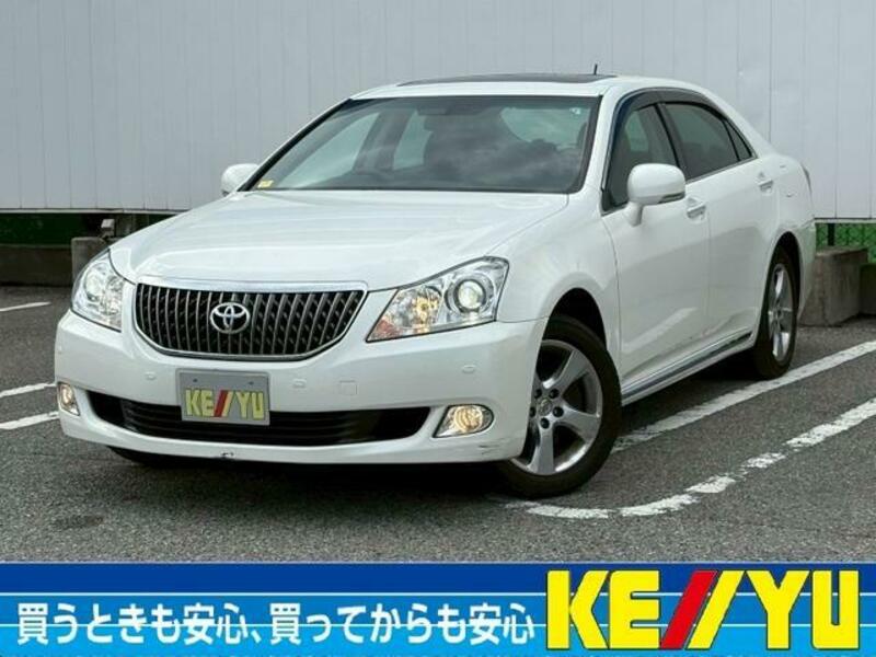 TOYOTA CROWN MAJESTA