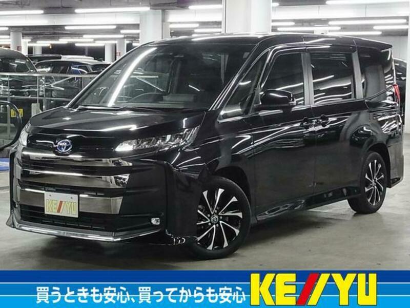 TOYOTA NOAH