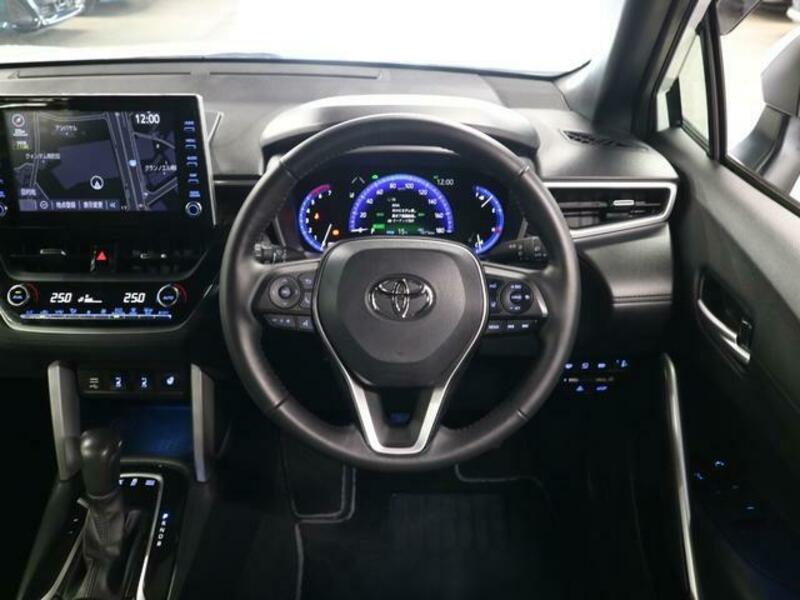 COROLLA CROSS