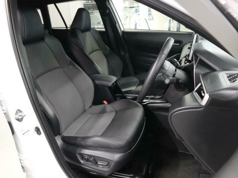 COROLLA CROSS