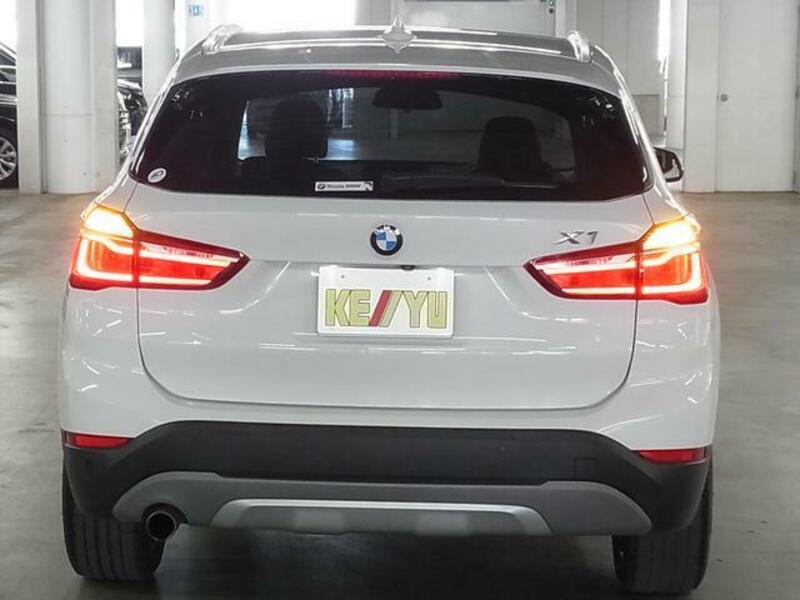 X1