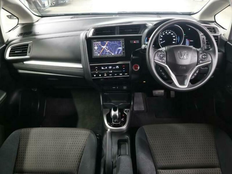 FIT HYBRID