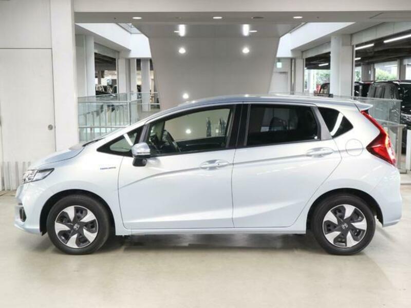 FIT HYBRID