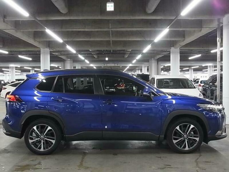 COROLLA CROSS