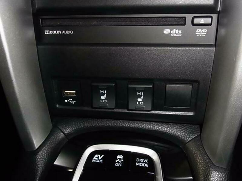 COROLLA CROSS