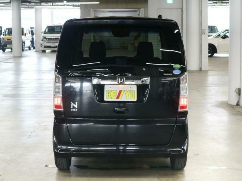 N BOX