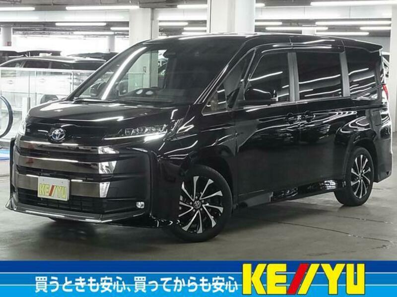 TOYOTA NOAH