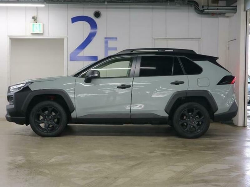 RAV4