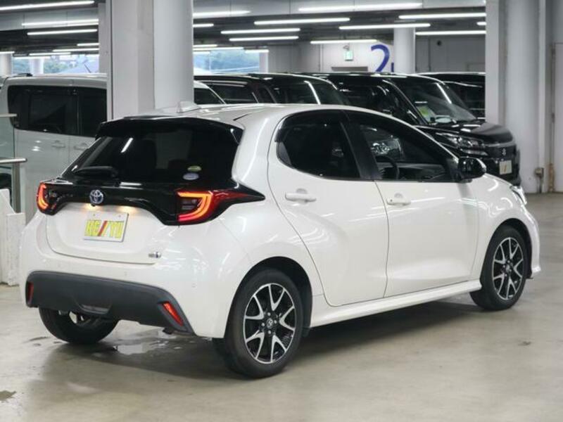 YARIS