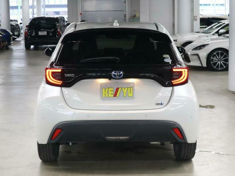 YARIS