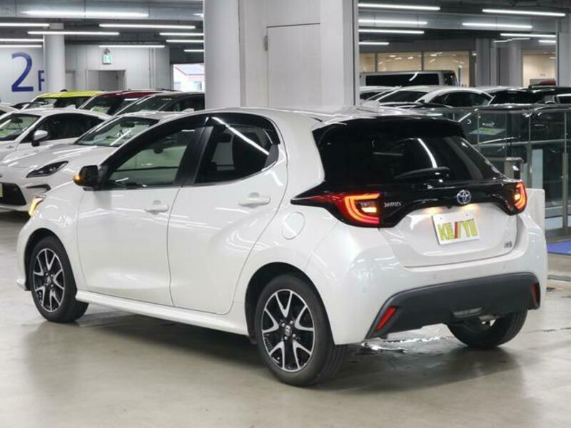 YARIS