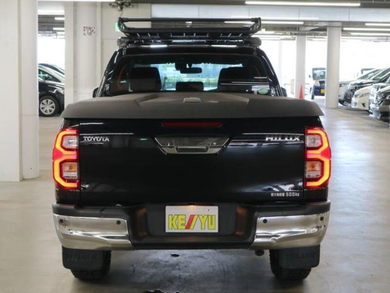 HILUX