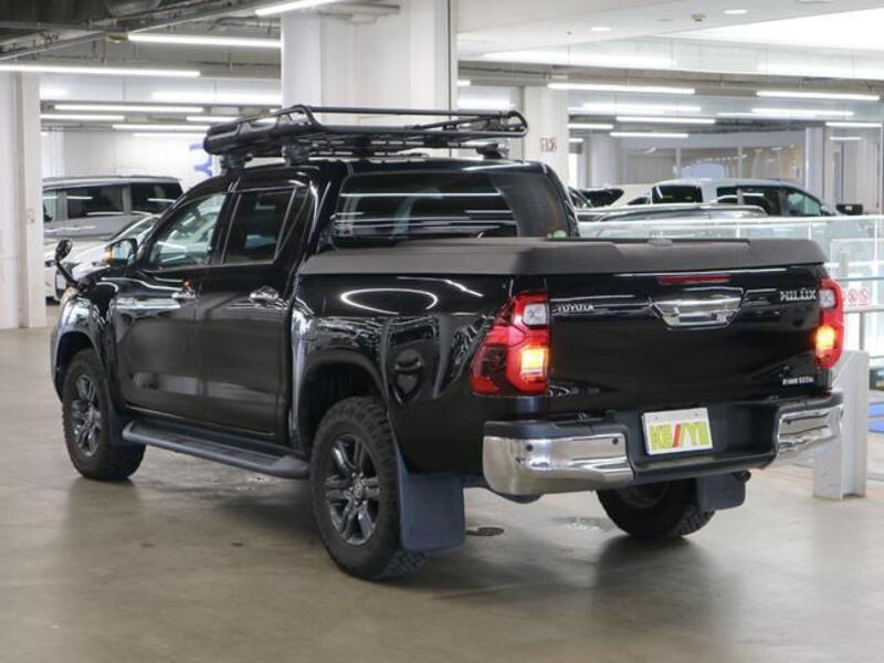 HILUX