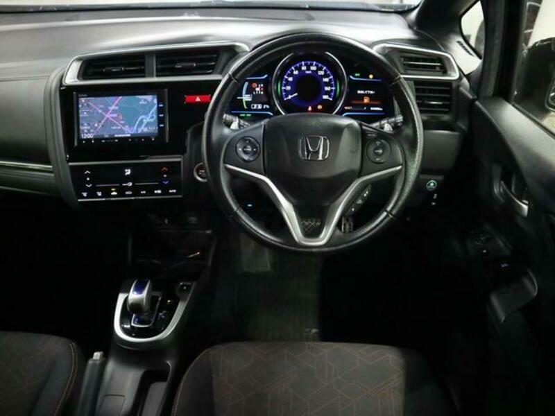 FIT HYBRID