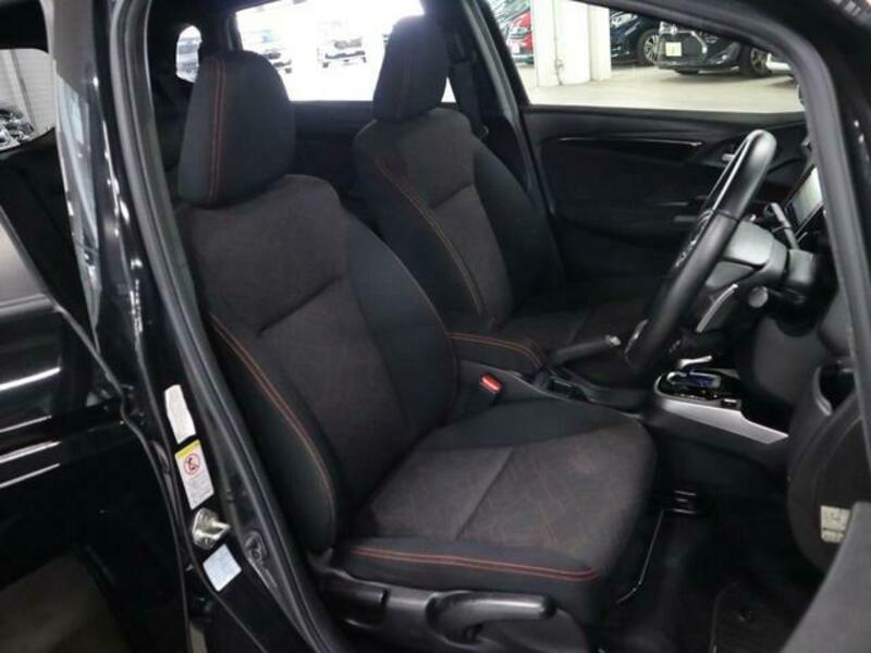 FIT HYBRID